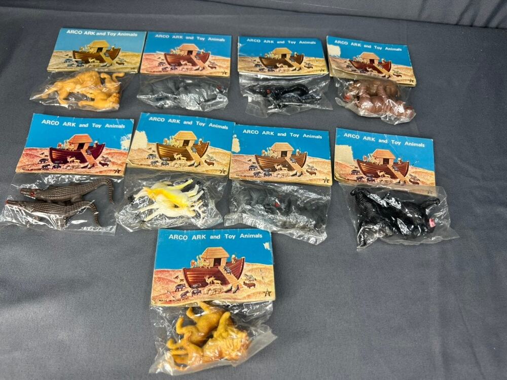 Vintage ARCO Ark Animals 9 pack Assorted Animals NIP